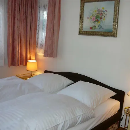 Apartment Ferienwohnung Werner Brunnthaler Garmisch-Partenkirchen